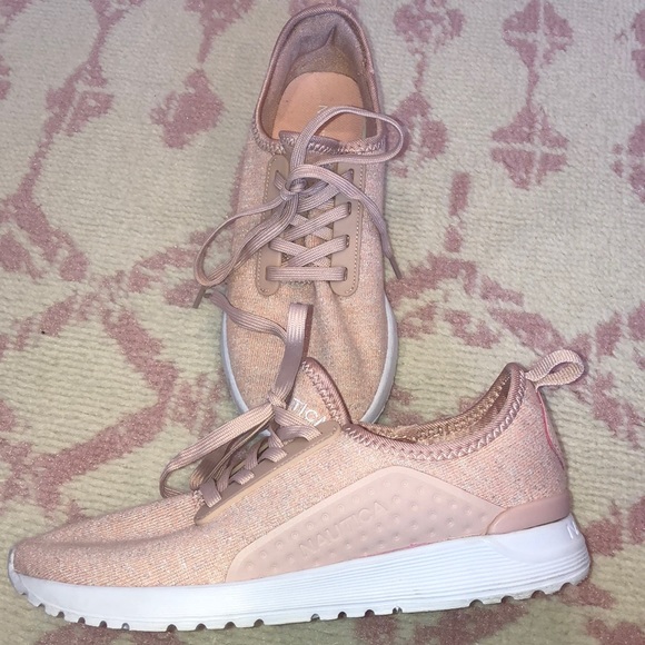 light pink nautica shoes